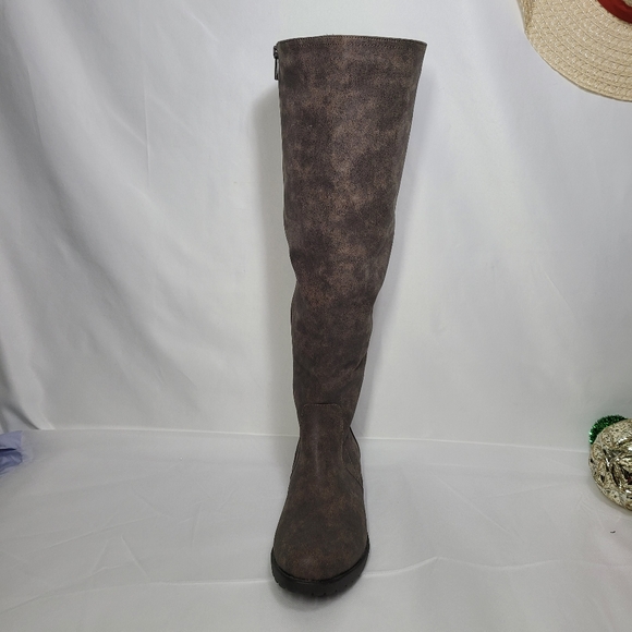 Maurices Layla WC Boots - Picture 4 of 12